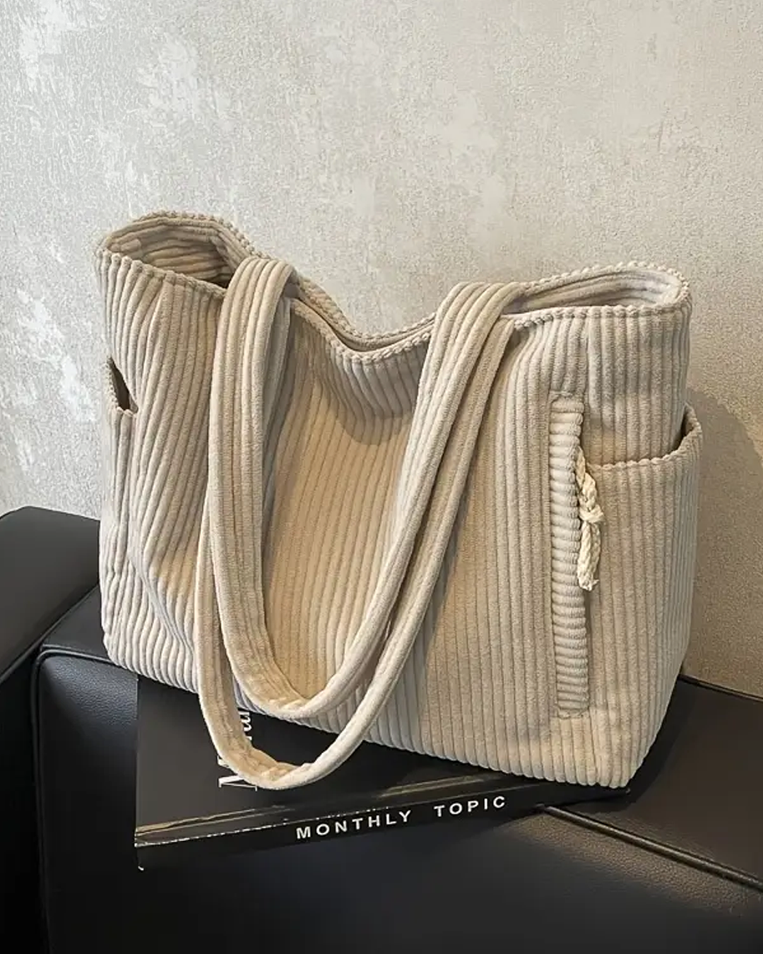 Tilda – Bolsa de mano acanalada con detalle de cordón