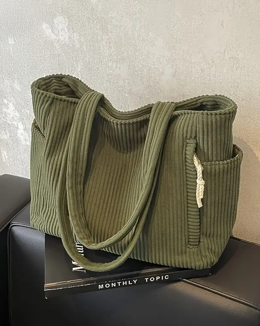 Tilda – Bolsa de mano acanalada con detalle de cordón