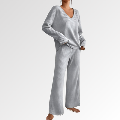 Elene – El conjunto de punto relajado