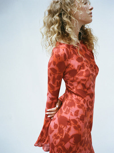 Amara | Vestido Largo Romántico con Estampado Artístico Floral