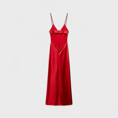 Vestido Carmesí – Corte Minimal Elegante