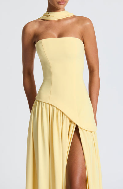 Isabella | Vestido de Silueta Audaz
