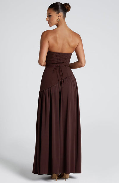 Isabella | Vestido de Silueta Audaz