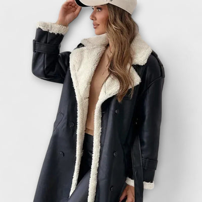 Maria – Abrigo largo clásico con forro polar y cuello de teddy